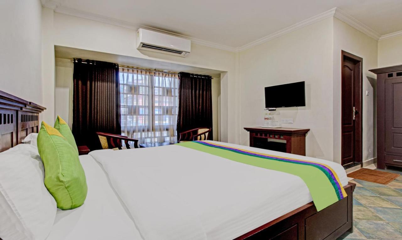 Treebo Prince Kottayam Ngoại thất bức ảnh