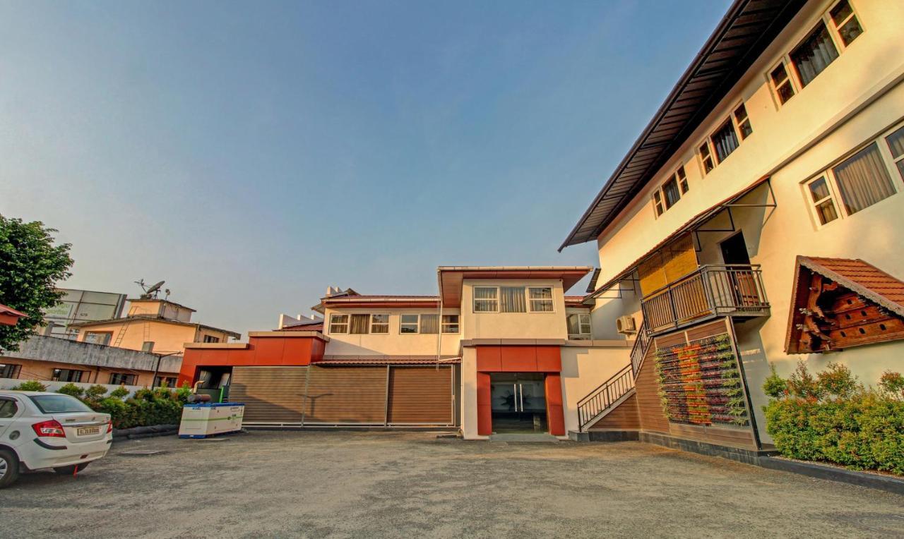 Treebo Prince Hotel Kottayam Ngoại thất bức ảnh