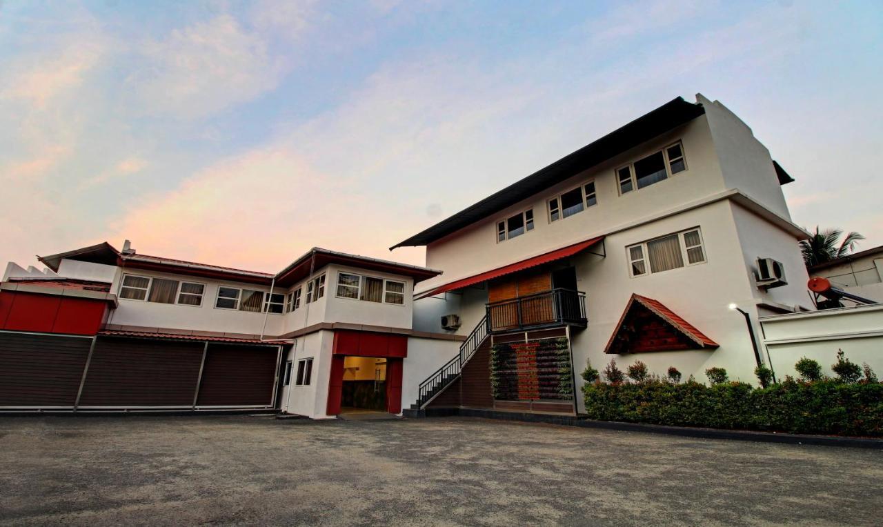 Treebo Prince Kottayam Ngoại thất bức ảnh